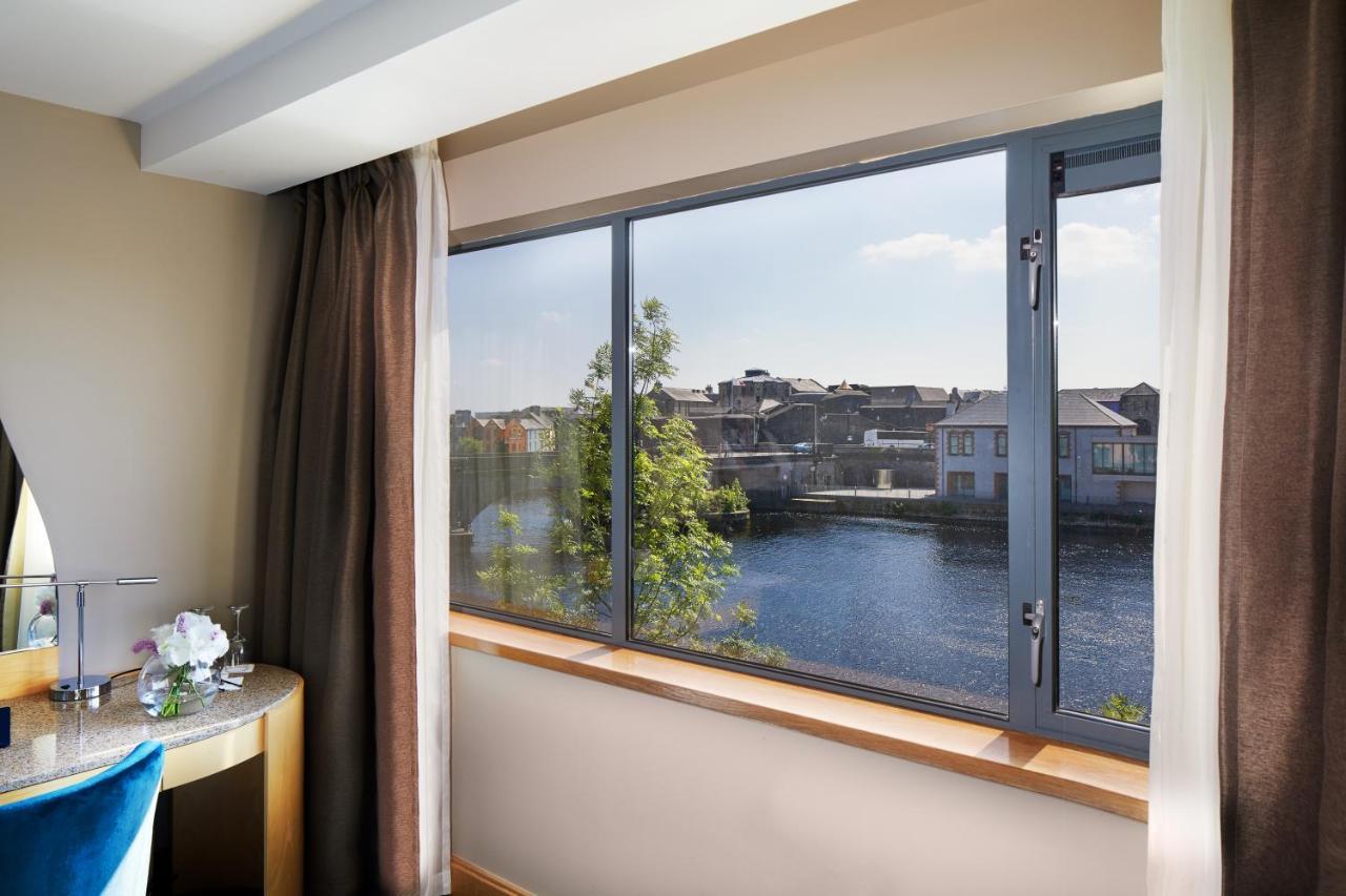 Radisson Blu Hotel, Athlone Eksteriør bilde